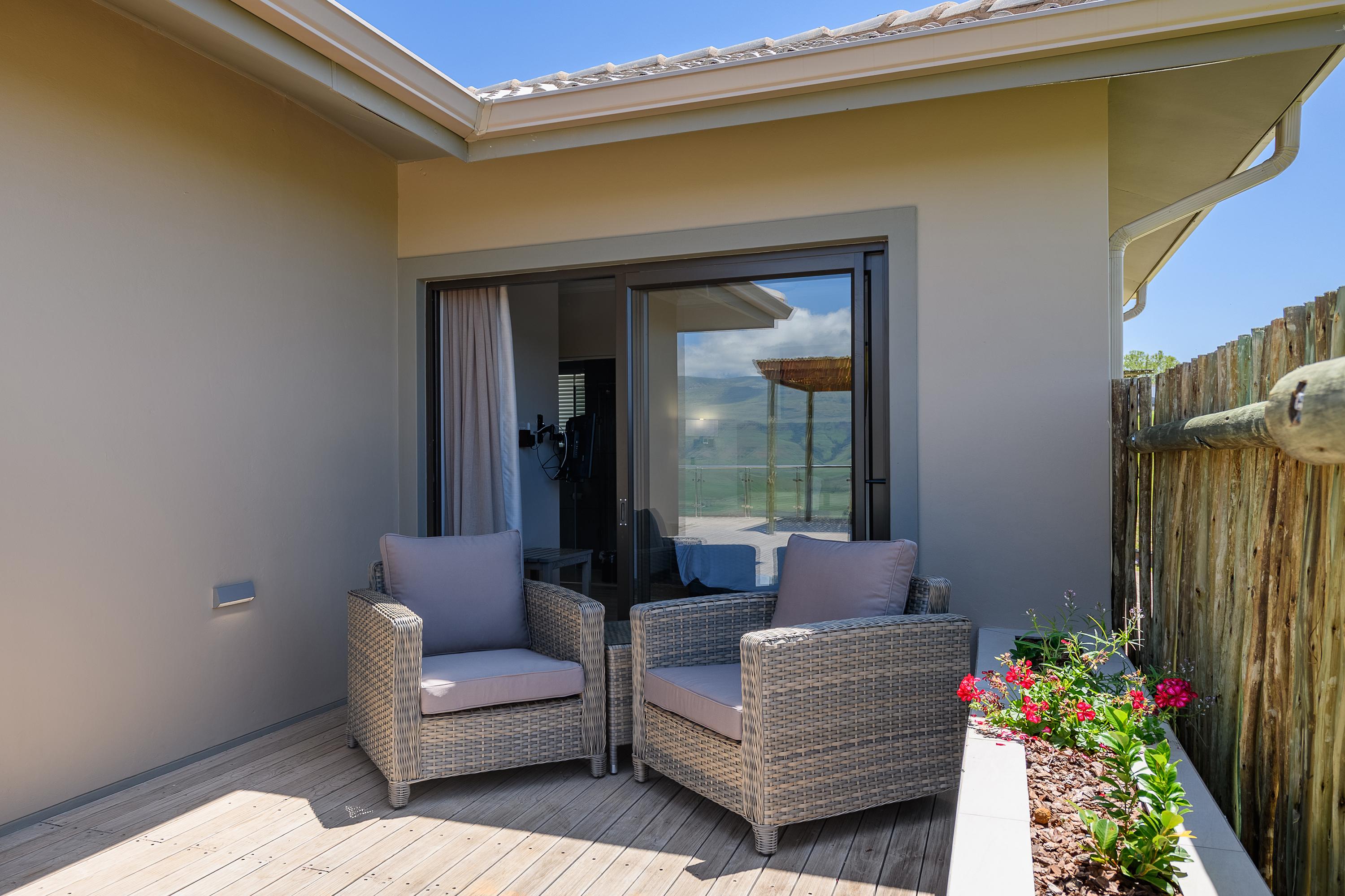 Cayley Mountain Resort Champagne Valley Exterior foto
