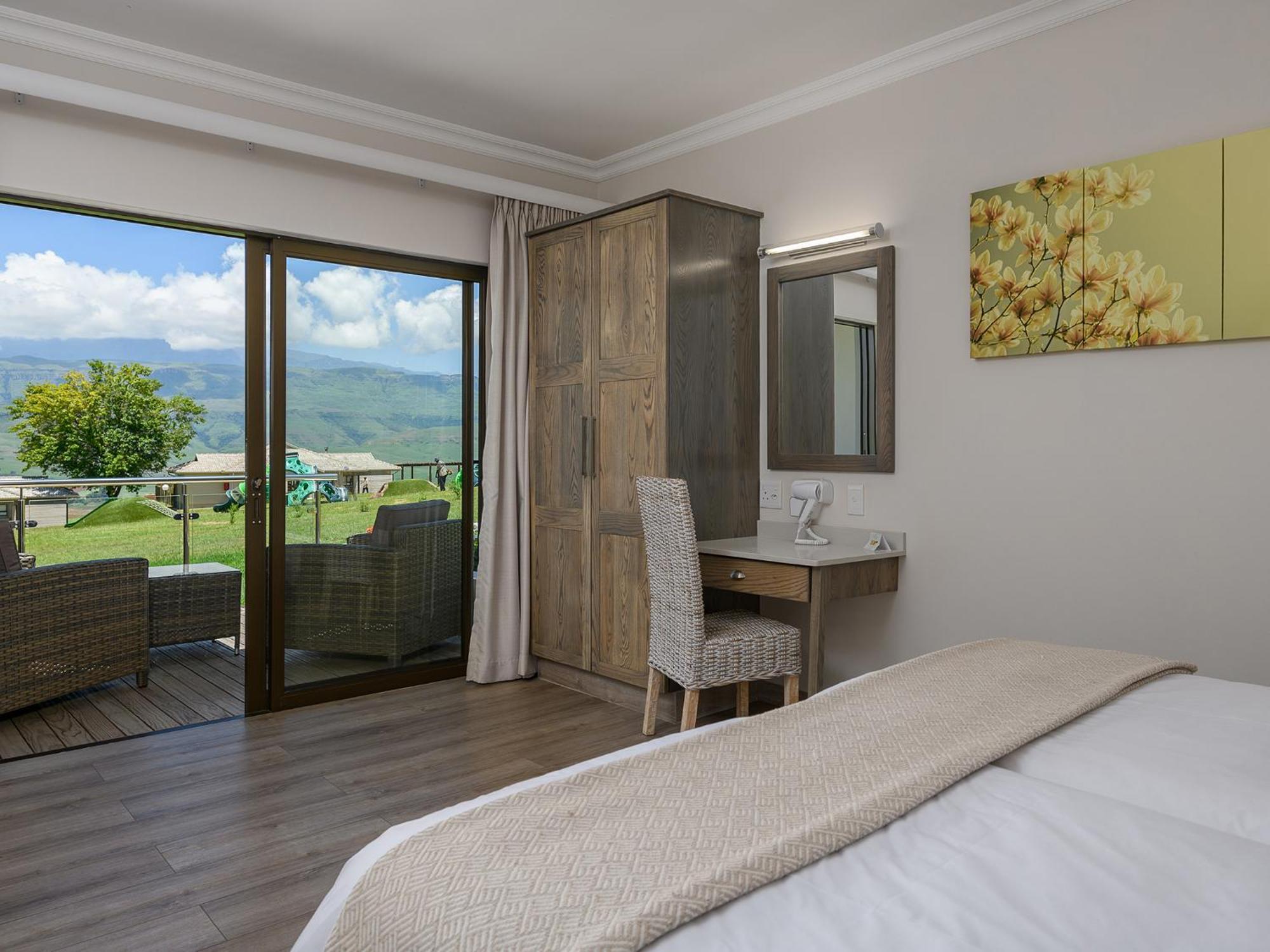 Cayley Mountain Resort Champagne Valley Habitación foto